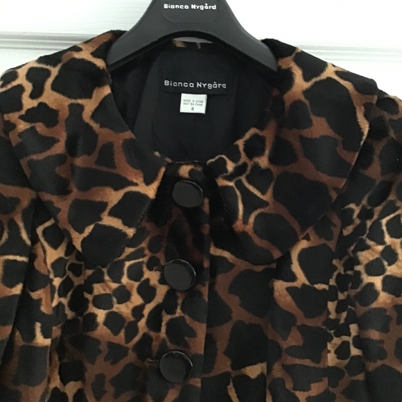 Brown animal print 3/4 sleeve short jacket size 8 (M) - Picture 2 of 7